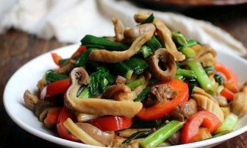 Mastering the Art of Stir-Frying Pork Tripe:A Culinary Journey