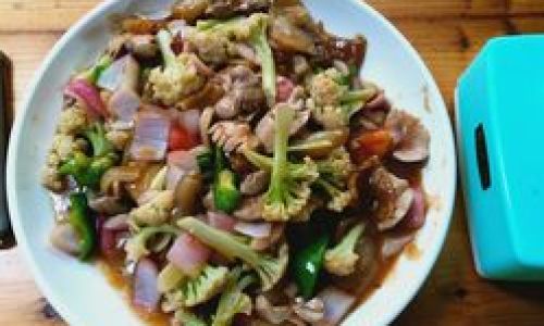 Mastering the Art of Stir-Frying Double Crispy Delights