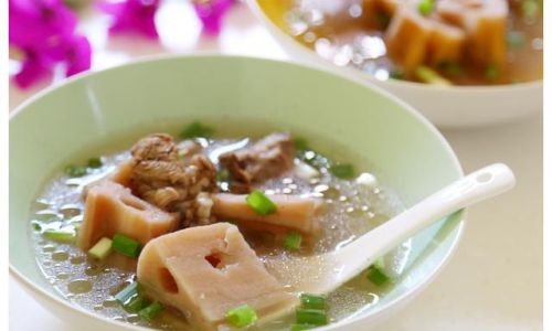 Mastering the Art of Making Silky Soup with Lotus Root