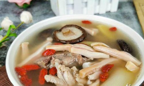 Mastering the Art of Crafting a Delicious Big Bone Broth