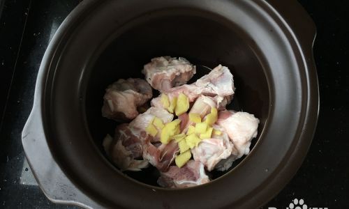 Mastering the Art of Making Chestnut and Bone Soup