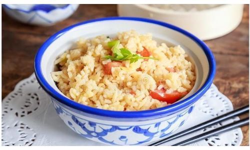 Mastering the Art of Cooking Grain-by-Grain Perfect Fried Rice
