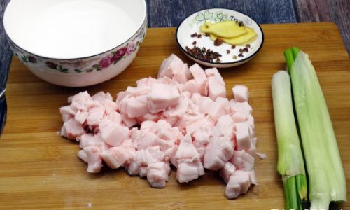 How to Render Pork Fat:A Comprehensive Guide