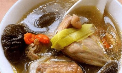 How to Cook Nutritious and Delicious Chicken Soup