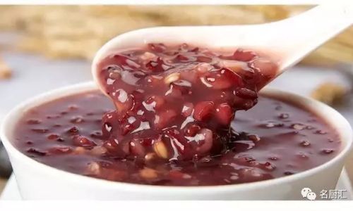 Mastering the Art of Cooking Delicious Eight-Treasure Rice Porridge