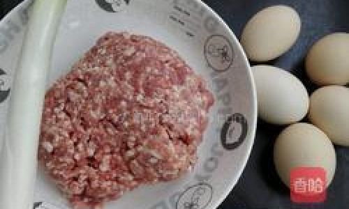 Mastering the Art of Meat-Stuffed Steamed Sunny-Side-Up Egg:A Culinary Journey