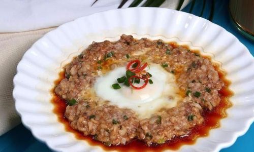 Mastering the Art of Meat-Stuffed Steamed Sunny-Side-Up Egg:A Culinary Journey