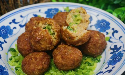 Delightful Combinations:Discovering the Best Dishes to Pair with Meatballs