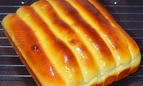 Mastering the Art of Making Pork Floss Milk Loaf Buns