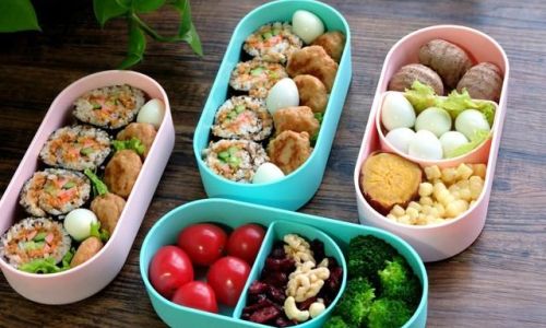 Crafting Delightful Pork Floss Childrens Bento:A Step-by-Step Guide