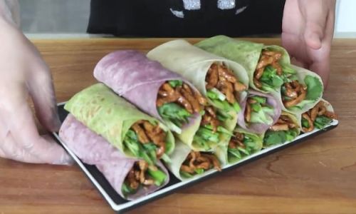 How to Make Delicious Pork Shredded Pancake Rolls