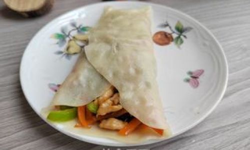 How to Make Delicious Pork Shredded Pancake Rolls