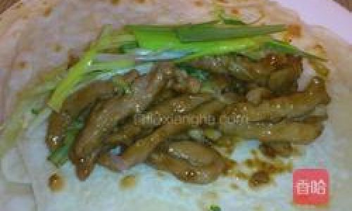 How to Make Delicious Pork Shredded Pancake Rolls