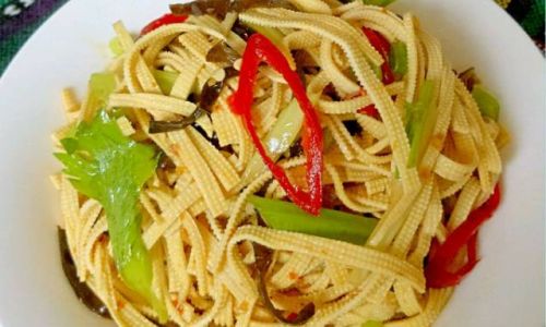 A Culinary Delight:The Recipe for Pork Shreds Stir-Fried with Oily Tofu Skin